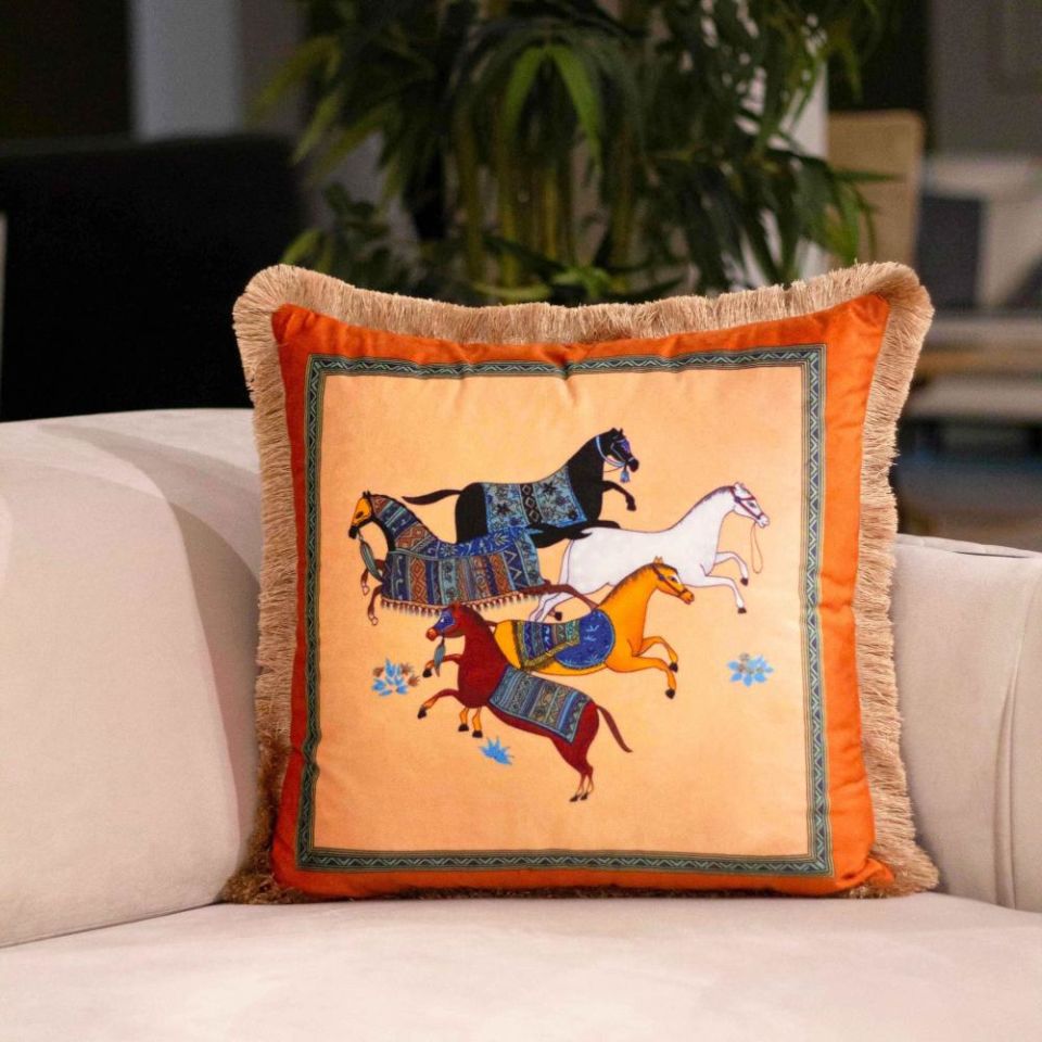 Adawall Dört Nala Kırlent Kılıfı