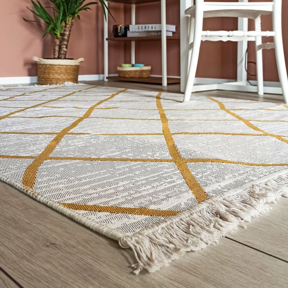 Çift Taraflı Baklava Desenli Kilim
