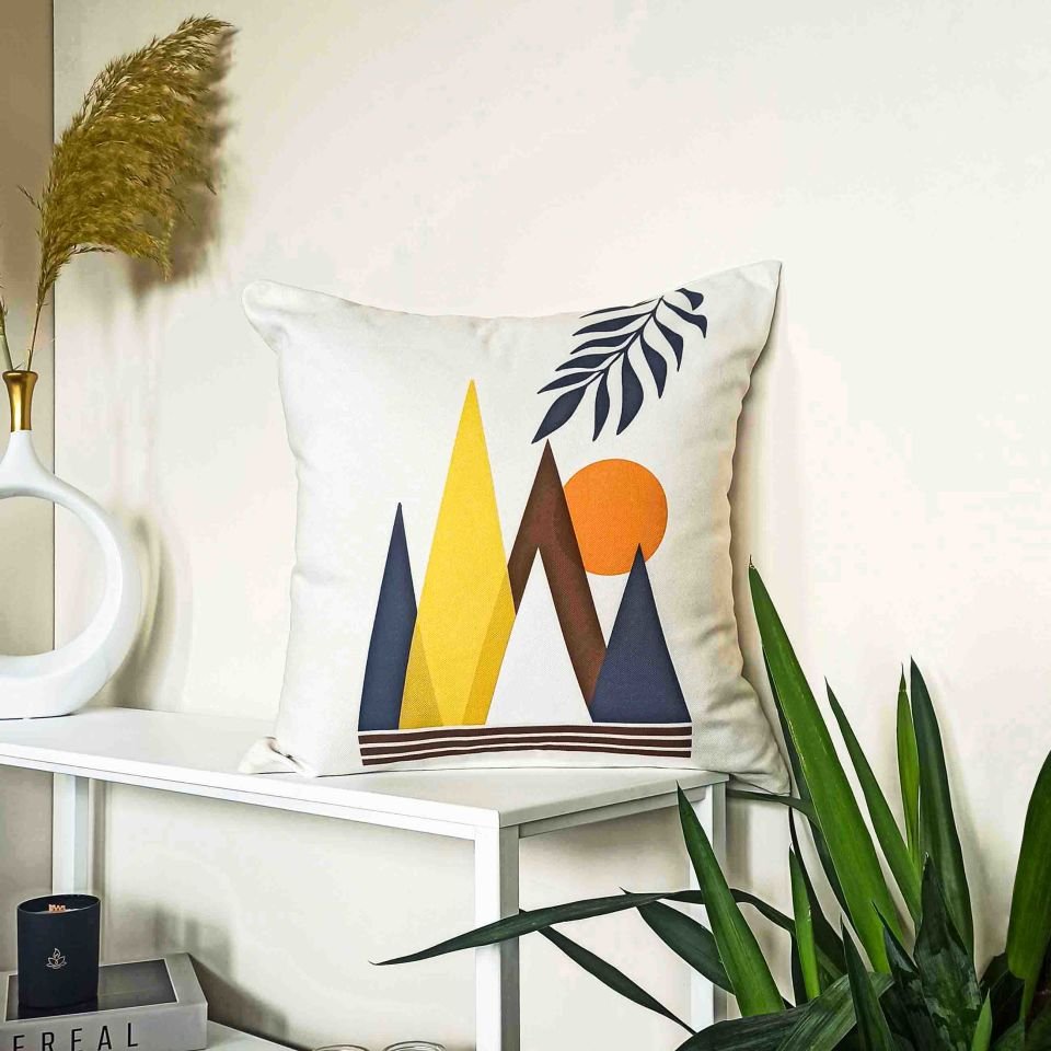 Dağ ve Güneş Desenli Kırlent Kılıfı