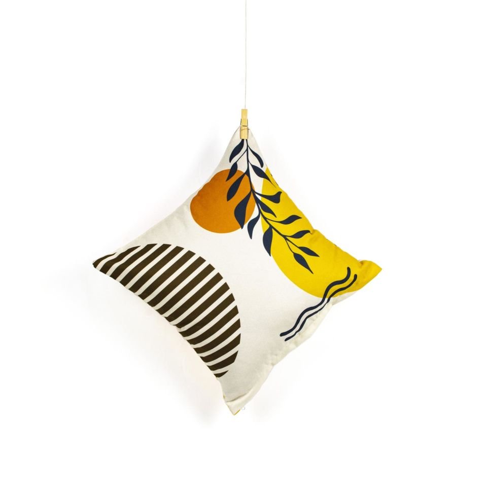 Yaprak Desenli Kırlent Kılıfı